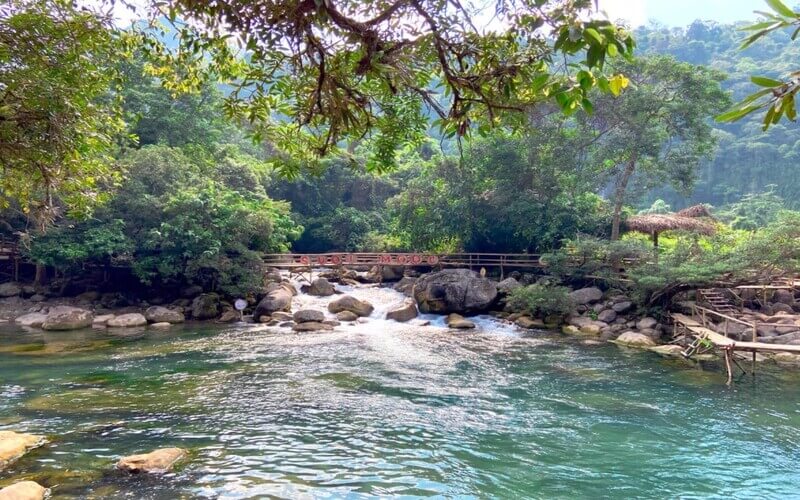 Lương Sơn sở hữu nhiều địa điểm tham quan hấp dẫn